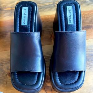 Brand new Steve Madden pepe 30 sandal